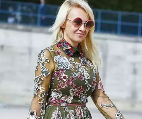 Яна Рудковская, мини-платье